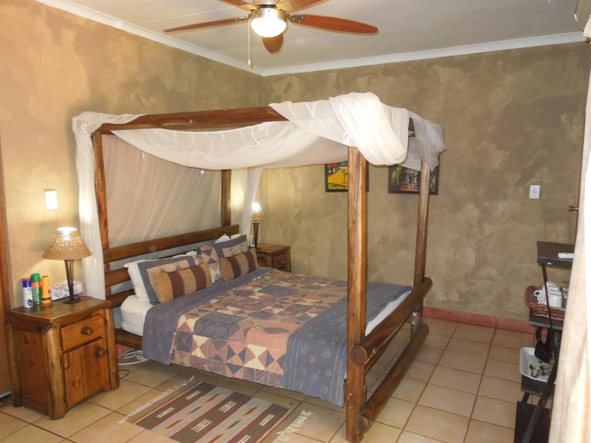 Trees Too Guest Lodge Komatipoort Quarto foto